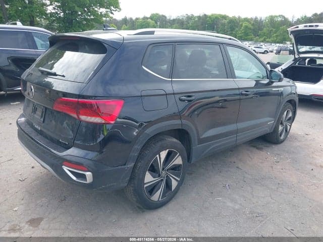 2023 VOLKSWAGEN TAOS 1.5T SE 4