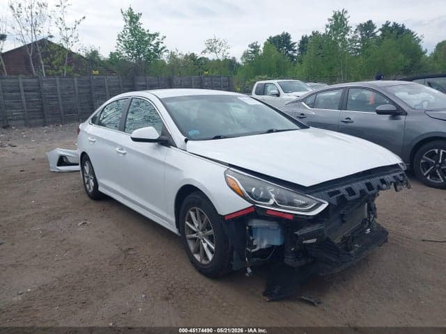 2018 HYUNDAI SONATA SE 1