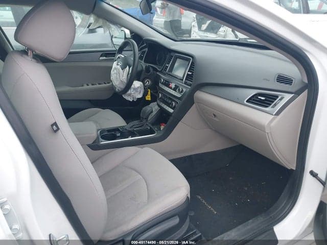 2018 HYUNDAI SONATA SE 5