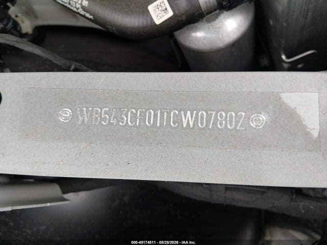 2026 BMW IX XDRIVE45 9