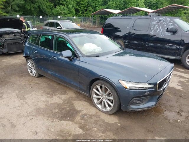 2020 VOLVO V60 T5 MOMENTUM