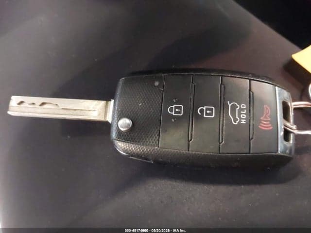 2019 KIA SORENTO 3.3L LX 11