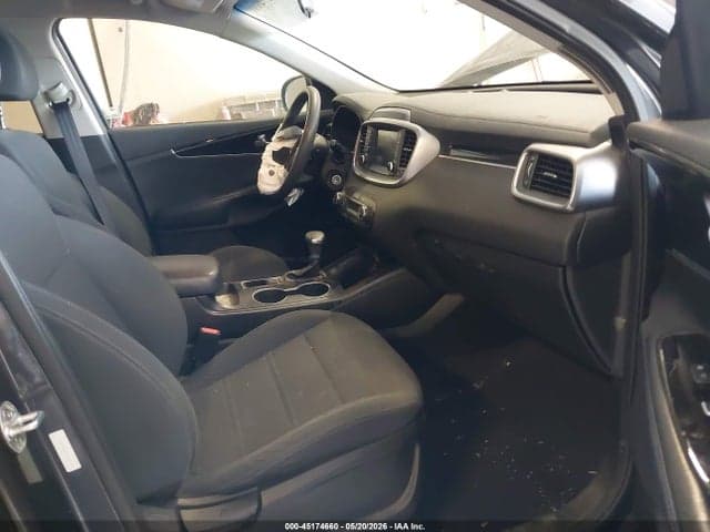 2019 KIA SORENTO 3.3L LX 5