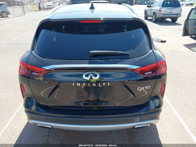 2019 INFINITI QX50 ESSENTIAL 17