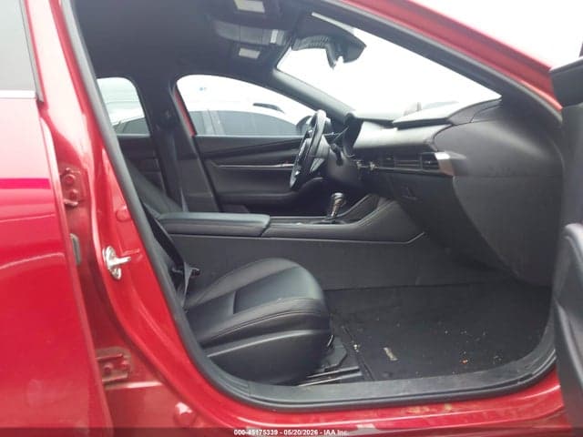 2024 MAZDA MAZDA3 5