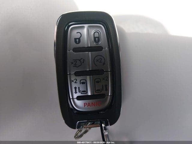2025 CHRYSLER PACIFICA HYBRID SELECT 11