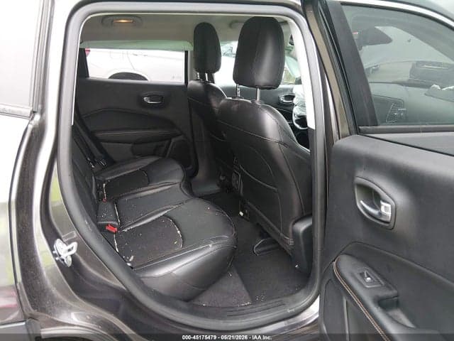 2020 JEEP COMPASS LATITUDE 4X4 8