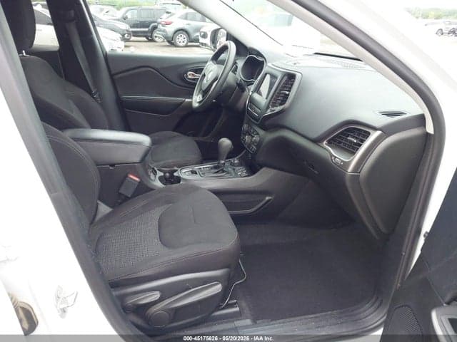 2019 JEEP CHEROKEE LATITUDE 4X4 5