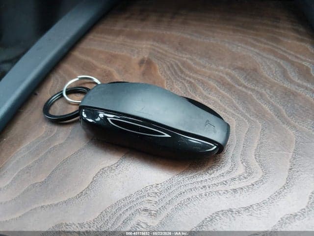 2020 TESLA MODEL S LONG RANGE DUAL MOTOR ALL-WHEEL DRIVE/LONG RANGE PLUS DUAL MOTOR ALL-WHEEL DRIVE 11