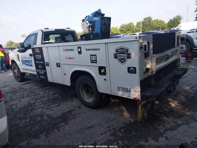 2022 FORD F-350 CHASSIS XL 3