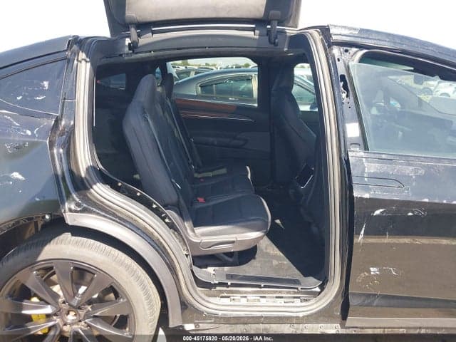 2022 TESLA MODEL X 8