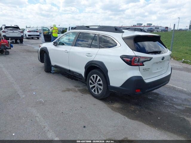2023 SUBARU OUTBACK PREMIUM 3
