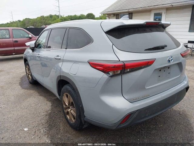 2022 TOYOTA HIGHLANDER HYBRID XLE BRONZE EDITION 3