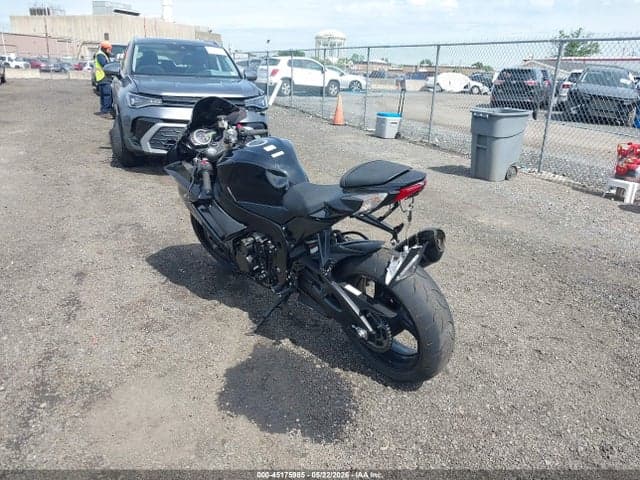 2020 SUZUKI GSX-R600 3