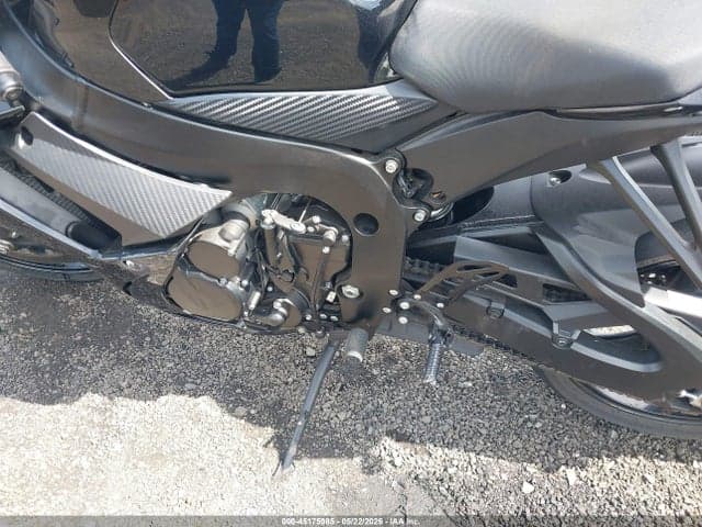 2020 SUZUKI GSX-R600 9