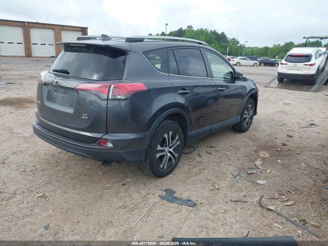 2018 TOYOTA RAV4 LE 4