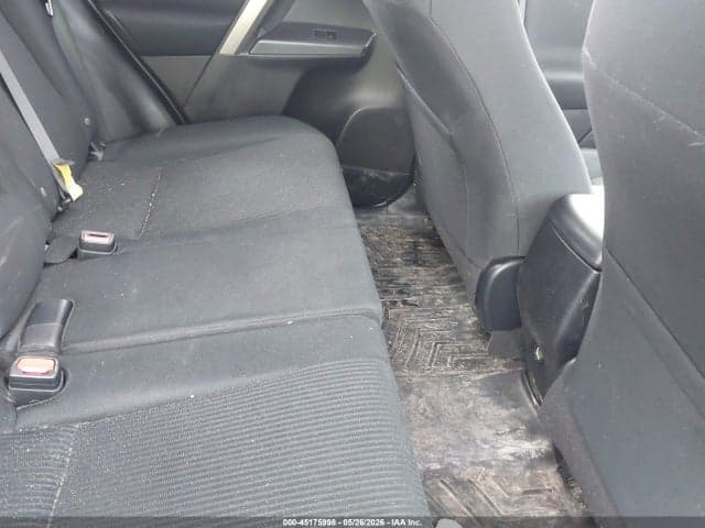 2018 TOYOTA RAV4 LE 8