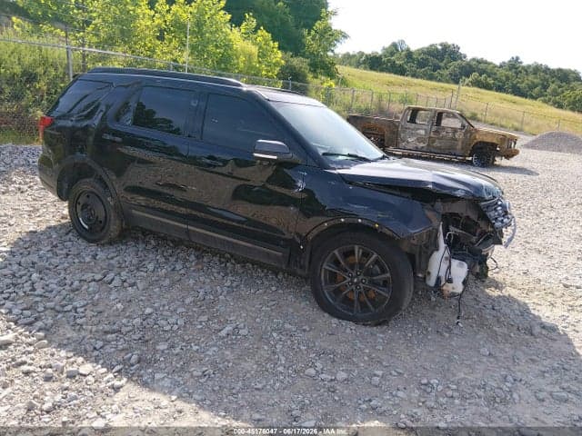 2019 FORD EXPLORER XLT 1