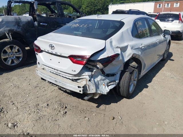 2022 TOYOTA CAMRY LE 4