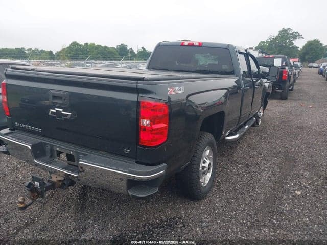 2017 CHEVROLET SILVERADO 2500HD LT 4