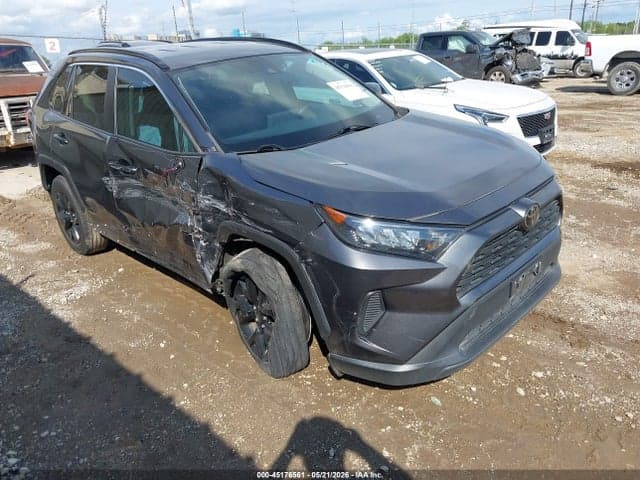 2021 TOYOTA RAV4 LE 1