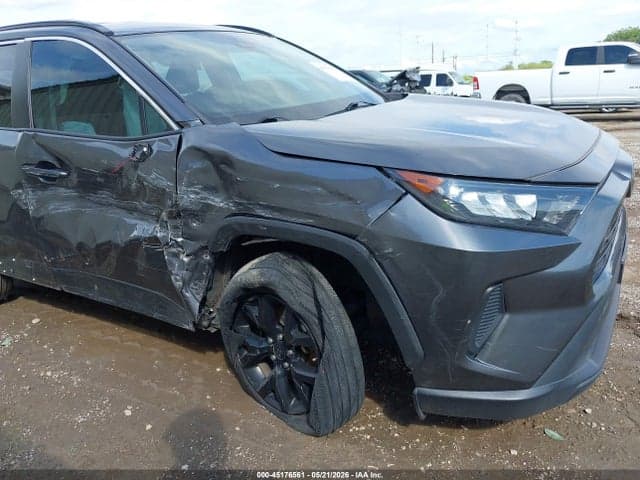 2021 TOYOTA RAV4 LE 6