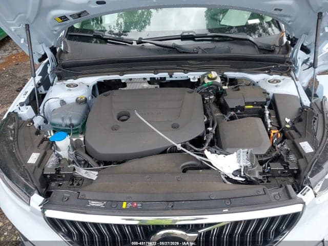 2025 VOLVO XC40 B5 PLUS BRIGHT THEME 10