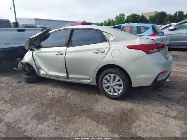 2018 HYUNDAI ACCENT SE 13