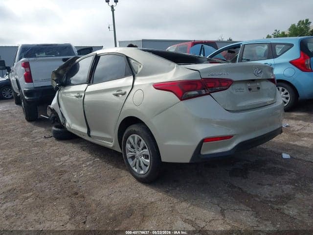 2018 HYUNDAI ACCENT SE 3