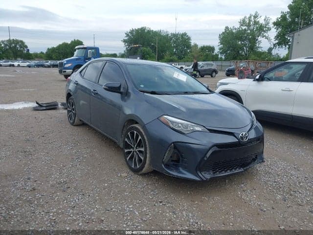 2018 TOYOTA COROLLA SE 1