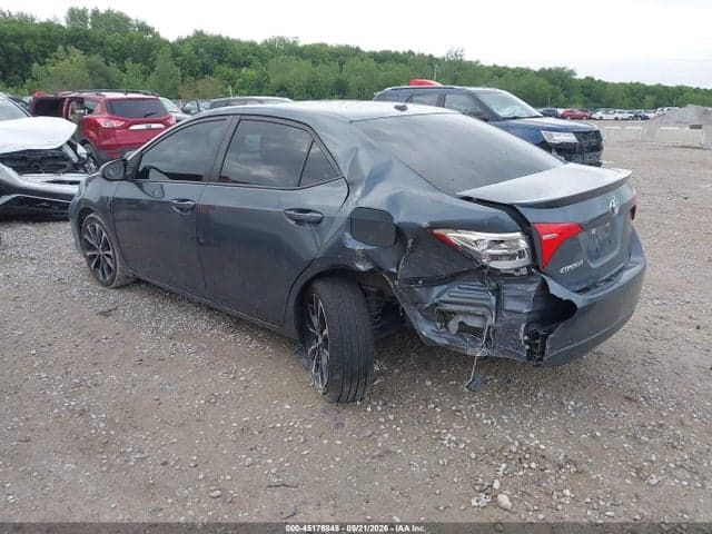 2018 TOYOTA COROLLA SE 3