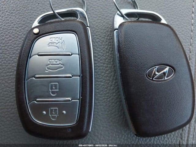 2018 HYUNDAI SONATA LIMITED 11