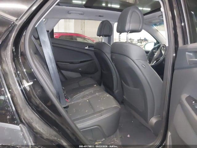 2018 HYUNDAI TUCSON LIMITED 8