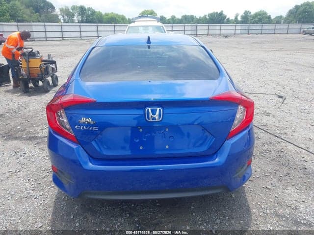 2018 HONDA CIVIC EX 17