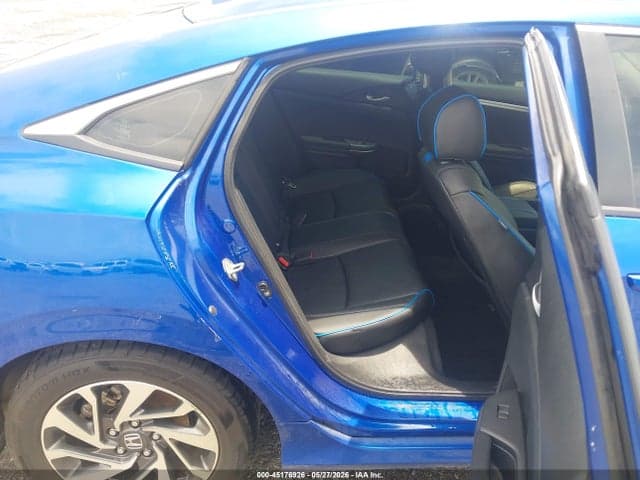 2018 HONDA CIVIC EX 8