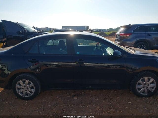 2022 KIA RIO S 13