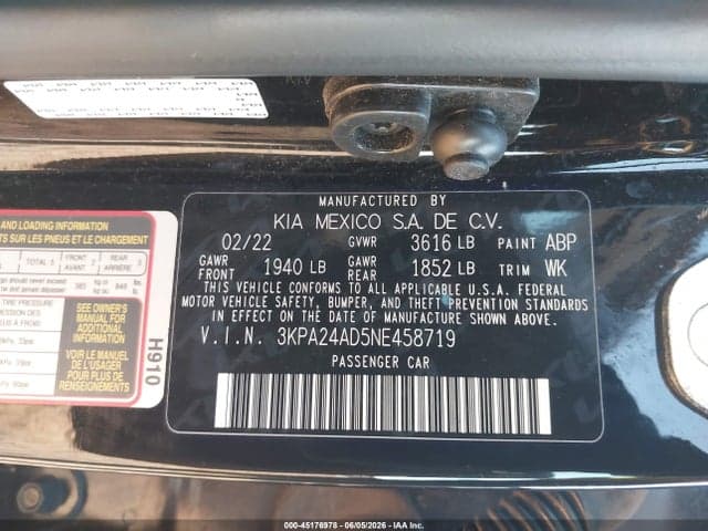 2022 KIA RIO S 9