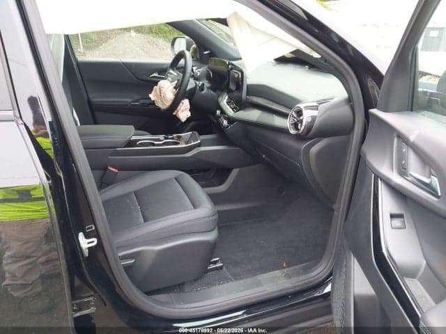 2026 CHEVROLET EQUINOX AWD LT 5