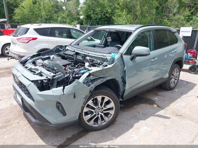 2022 TOYOTA RAV4 XLE PREMIUM 2
