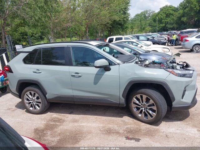 2022 TOYOTA RAV4 XLE PREMIUM 14