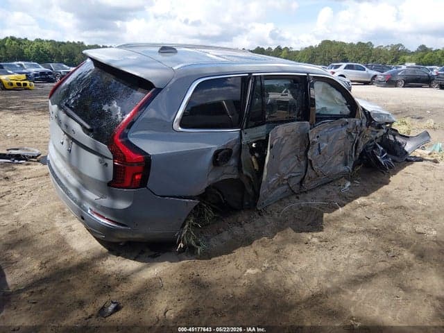 2025 VOLVO XC90 B6 PLUS 7-SEATER 4