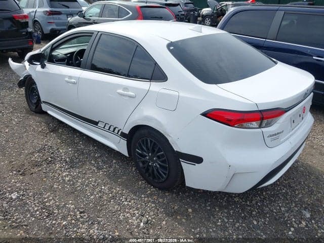 2021 TOYOTA COROLLA LE 3