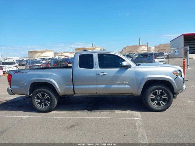 2017 TOYOTA TACOMA TRD SPORT 14
