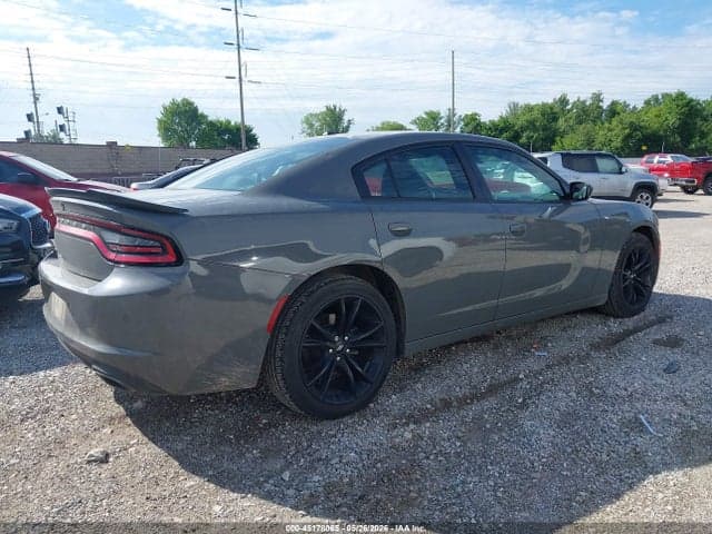2018 DODGE CHARGER SXT RWD 4