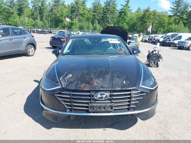 2022 HYUNDAI SONATA SE 13