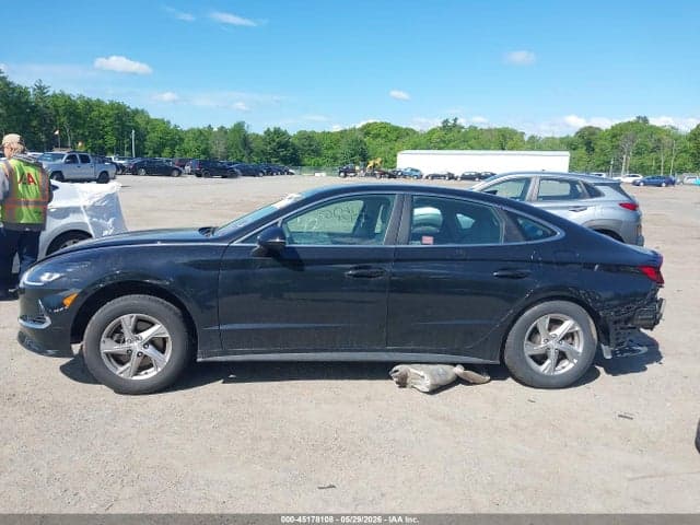 2022 HYUNDAI SONATA SE 15
