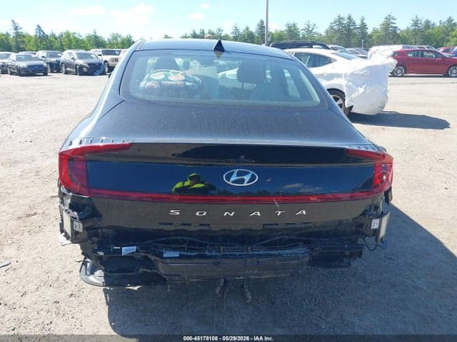 2022 HYUNDAI SONATA SE 17