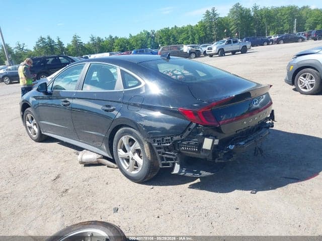 2022 HYUNDAI SONATA SE 3