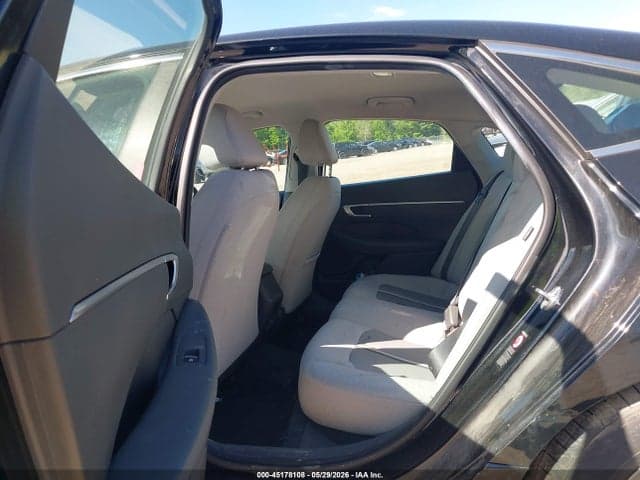 2022 HYUNDAI SONATA SE 8