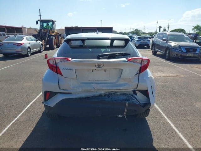 2018 TOYOTA C-HR XLE/XLE PREMIUM 6